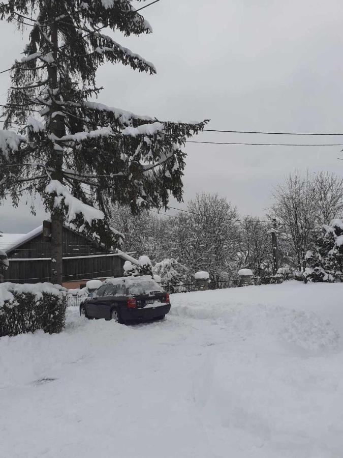 Pokoje Na Brzegu Lapsze Wyzne Exterior photo
